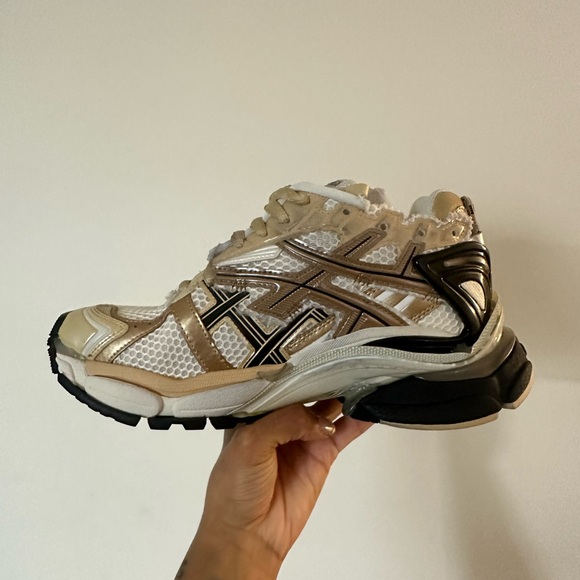 BALENCIAGA WOMENS RUNNERS - Picture 4 of 5